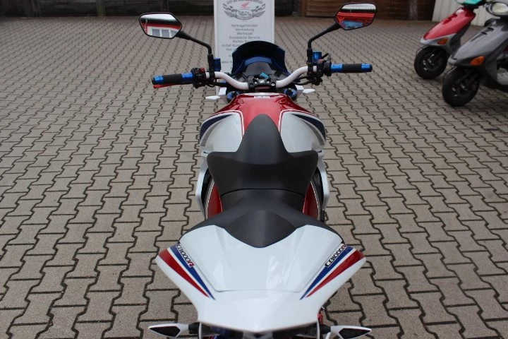 Rebuilt motorbike Honda CB 1000 R Bild 17: Rebuilt motorbike Honda CB 1000 R