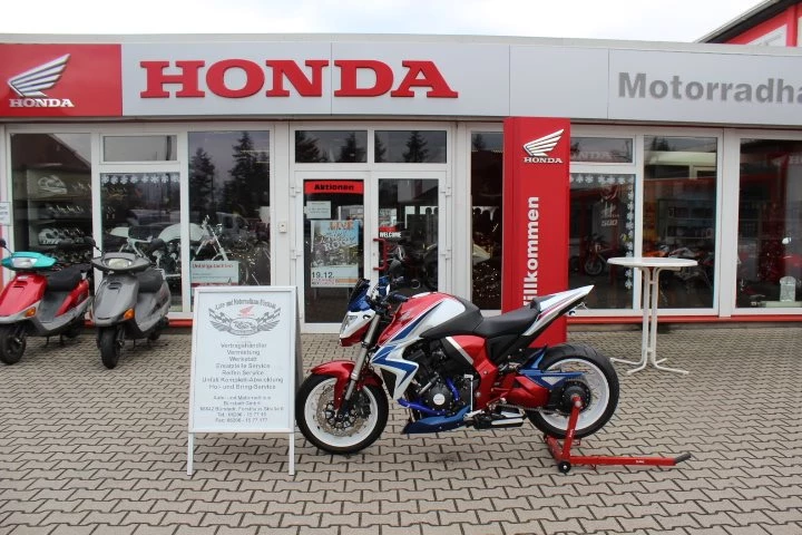 Rebuilt motorbike Honda CB 1000 R Bild 2: Rebuilt motorbike Honda CB 1000 R