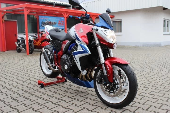 Rebuilt motorbike Honda CB 1000 R Bild 5: Rebuilt motorbike Honda CB 1000 R