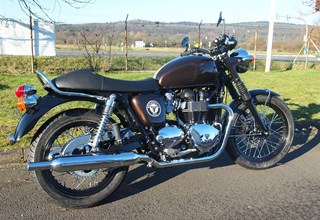 Triumph Bonneville T100