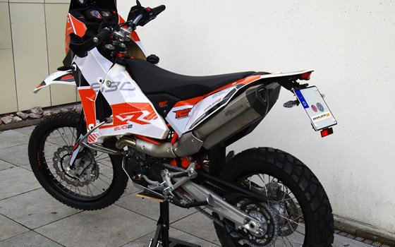 Umgebautes Motorrad KTM 690 LC4 Rally von Bräuer Motorradsport KG - Bild 2 Umgebautes Motorrad KTM 690 LC4 Rally von Bräuer Motorradsport KG - Bild 2