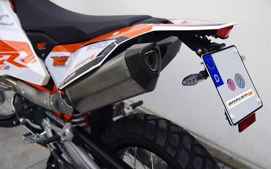Umgebautes Motorrad KTM 690 LC4 Rally von Bräuer Motorradsport KG - Bild 3 Umgebautes Motorrad KTM 690 LC4 Rally von Bräuer Motorradsport KG - Bild 3
