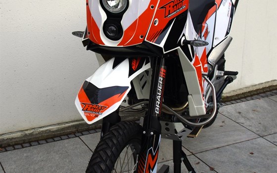 Umgebautes Motorrad KTM 690 LC4 Rally von Bräuer Motorradsport KG - Bild 5 Umgebautes Motorrad KTM 690 LC4 Rally von Bräuer Motorradsport KG - Bild 5