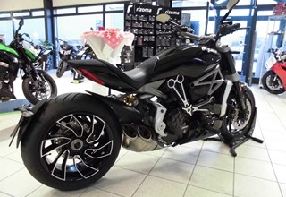 Ducati Diavel 1200