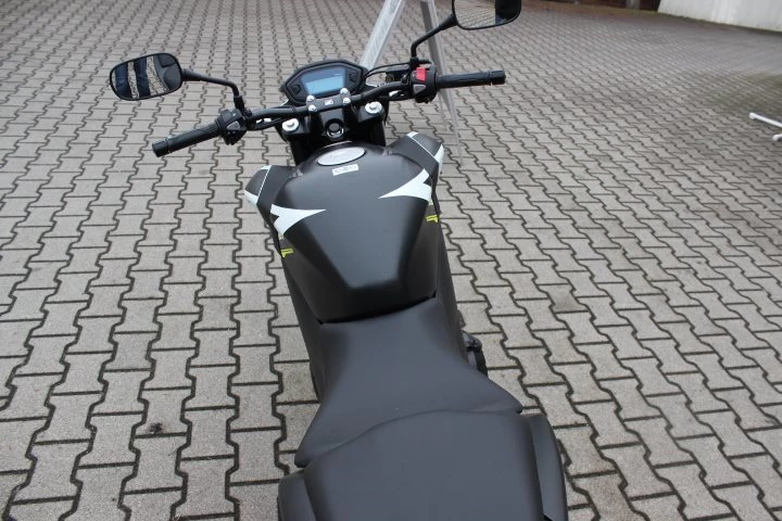 Rebuilt motorbike Honda CB500F Bild 15: Rebuilt motorbike Honda CB500F