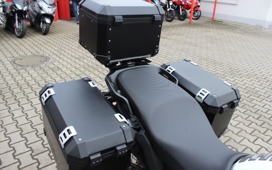 Umgebautes Motorrad Honda VFR1200X Crosstourer von Auto-und Motorradhaus Bürstadt GmbH - Bild 12 Umgebautes Motorrad Honda VFR1200X Crosstourer von Auto-und Motorradhaus Bürstadt GmbH - Bild 12