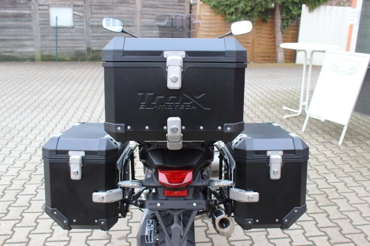Umbgebautes Motorrad Honda VFR1200X Crosstourer Bild 14: Umbgebautes Motorrad Honda VFR1200X Crosstourer