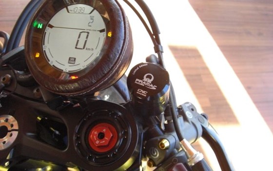 Umgebautes Motorrad Ducati Scrambler Icon von Braunbart Heribert Kilian GmbH - DUCATI SALZBURG - Bild 14 Umgebautes Motorrad Ducati Scrambler Icon von Braunbart Heribert Kilian GmbH - DUCATI SALZBURG - Bild 14