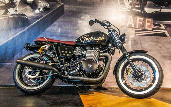 Umgebautes Motorrad Triumph Bonneville T100 von Zweiradparadies Denk GmbH & Co. KG - Bild 2 Umgebautes Motorrad Triumph Bonneville T100 von Zweiradparadies Denk GmbH & Co. KG - Bild 2