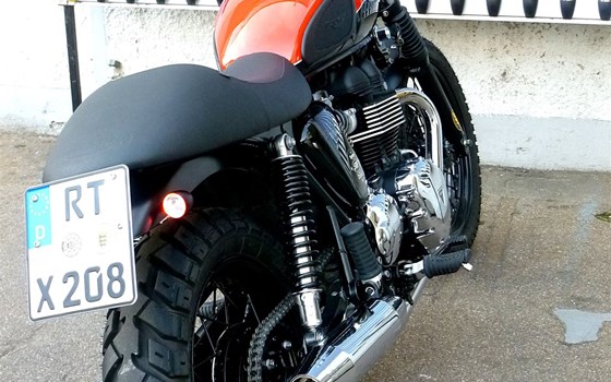 Umgebautes Motorrad Triumph Bonneville T100 von SBF TRIUMPH Bikes & Parts GmbH & Co.KG - Bild 16 Umgebautes Motorrad Triumph Bonneville T100 von SBF TRIUMPH Bikes & Parts GmbH & Co.KG - Bild 16