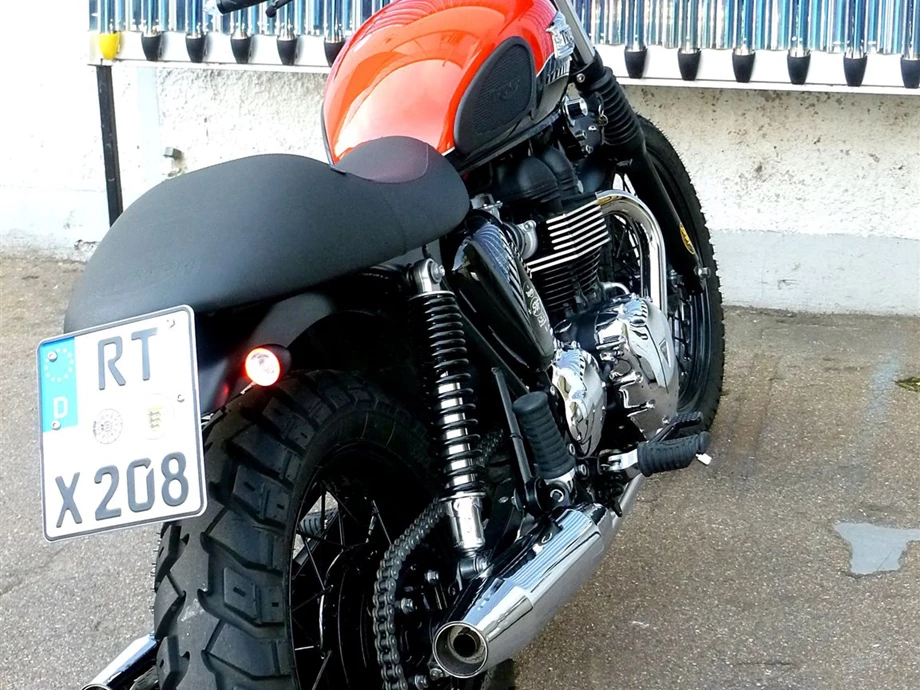 Umbgebautes Motorrad Triumph Bonneville T100 Bild 16: Umbgebautes Motorrad Triumph Bonneville T100