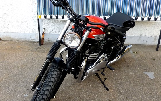 Umgebautes Motorrad Triumph Bonneville T100 von SBF TRIUMPH Bikes & Parts GmbH & Co.KG - Bild 6 Umgebautes Motorrad Triumph Bonneville T100 von SBF TRIUMPH Bikes & Parts GmbH & Co.KG - Bild 6