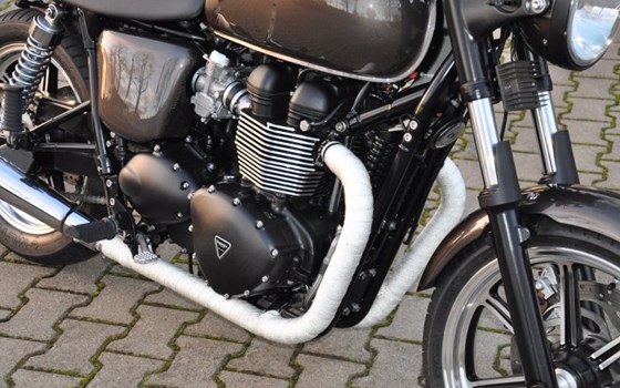 Umgebautes Motorrad Triumph Bonneville von Zweirad Hermann - Bild 3 Umgebautes Motorrad Triumph Bonneville von Zweirad Hermann - Bild 3