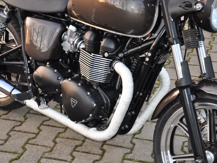 Umbgebautes Motorrad Triumph Bonneville Bild 3: Umbgebautes Motorrad Triumph Bonneville