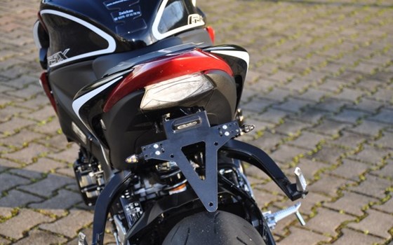 Umgebautes Motorrad Suzuki GSX-S1000 von Zweirad Hermann - Bild 11 Umgebautes Motorrad Suzuki GSX-S1000 von Zweirad Hermann - Bild 11