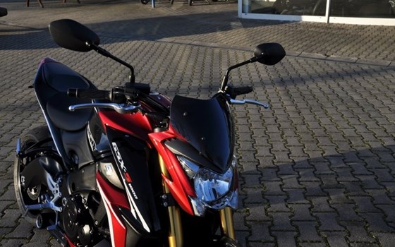 Umgebautes Motorrad Suzuki GSX-S1000 von Zweirad Hermann - Bild 14 Umgebautes Motorrad Suzuki GSX-S1000 von Zweirad Hermann - Bild 14