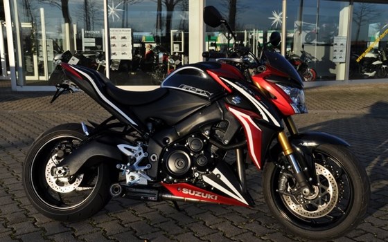Umgebautes Motorrad Suzuki GSX-S1000 von Zweirad Hermann - Bild 16 Umgebautes Motorrad Suzuki GSX-S1000 von Zweirad Hermann - Bild 16