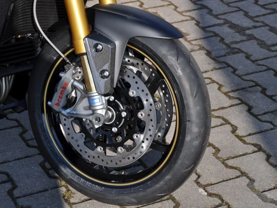 Umbgebautes Motorrad Triumph Speed Triple R Bild 7: Umbgebautes Motorrad Triumph Speed Triple R