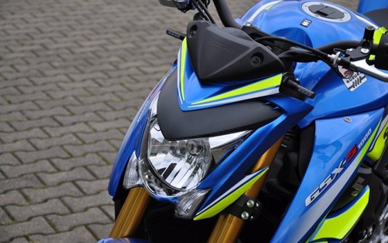 Umgebautes Motorrad Suzuki GSX-S1000 von Zweirad Hermann - Bild 10 Umgebautes Motorrad Suzuki GSX-S1000 von Zweirad Hermann - Bild 10