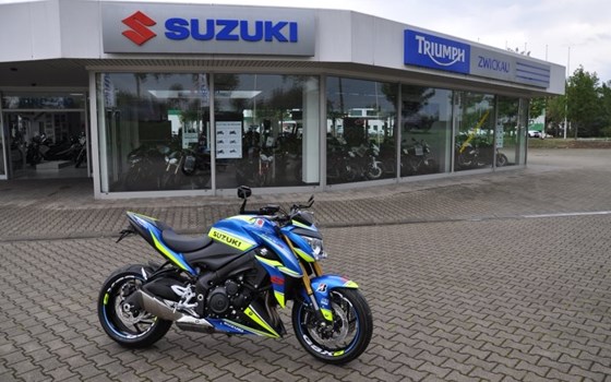 Umgebautes Motorrad Suzuki GSX-S1000 von Zweirad Hermann - Bild 15 Umgebautes Motorrad Suzuki GSX-S1000 von Zweirad Hermann - Bild 15