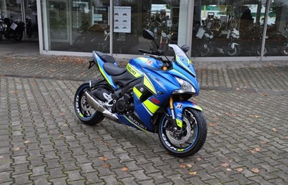 Suzuki GSX-S1000F Custom Bike