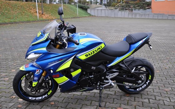 Umgebautes Motorrad Suzuki GSX-S1000F von Zweirad Hermann - Bild 8 Umgebautes Motorrad Suzuki GSX-S1000F von Zweirad Hermann - Bild 8