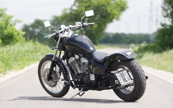Umgebautes Motorrad Honda VT 600 C Shadow von Motorrad Bogoly KG - Bild 6 Umgebautes Motorrad Honda VT 600 C Shadow von Motorrad Bogoly KG - Bild 6