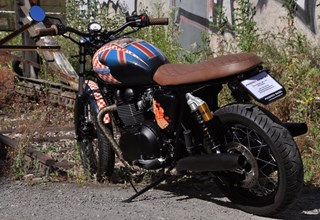 Triumph Bonneville T100 Black