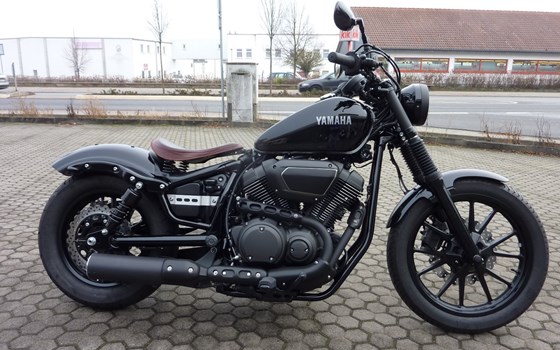 Umgebautes Motorrad Yamaha XV 950 von Zweirad-Center Zöller - Bild 1 Umgebautes Motorrad Yamaha XV 950 von Zweirad-Center Zöller - Bild 1