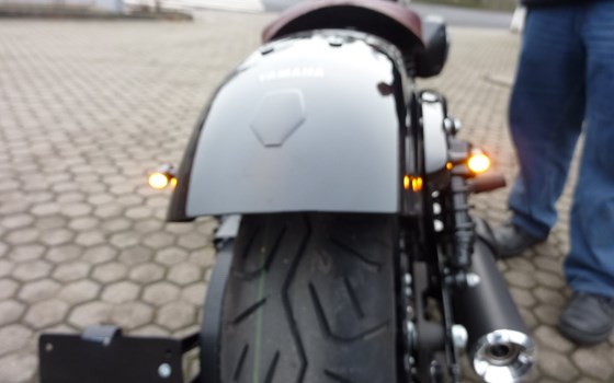 Umgebautes Motorrad Yamaha XV 950 von Zweirad-Center Zöller - Bild 19 Umgebautes Motorrad Yamaha XV 950 von Zweirad-Center Zöller - Bild 19