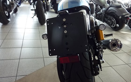 Umgebautes Motorrad Yamaha XV950 Racer von Zweirad-Center Zöller - Bild 13 Umgebautes Motorrad Yamaha XV950 Racer von Zweirad-Center Zöller - Bild 13