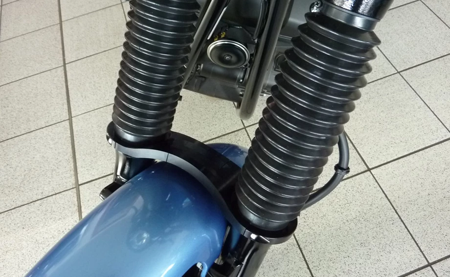 Umbgebautes Motorrad Yamaha XV950 Racer Bild 20: Umbgebautes Motorrad Yamaha XV950 Racer