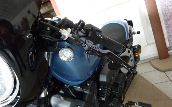 Umgebautes Motorrad Yamaha XV950 Racer von Zweirad-Center Zöller - Bild 9 Umgebautes Motorrad Yamaha XV950 Racer von Zweirad-Center Zöller - Bild 9