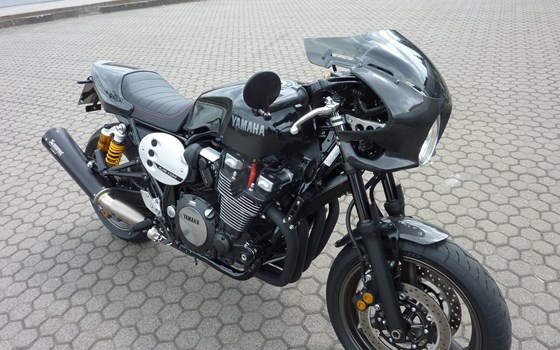 Umgebautes Motorrad Yamaha XJR 1300 Racer von Zweirad-Center Zöller - Bild 10 Umgebautes Motorrad Yamaha XJR 1300 Racer von Zweirad-Center Zöller - Bild 10