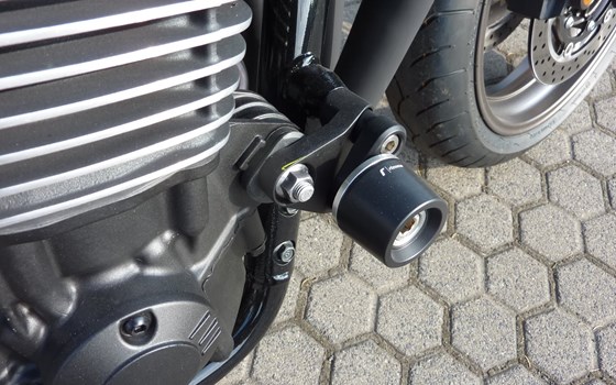 Umgebautes Motorrad Yamaha XJR 1300 Racer von Zweirad-Center Zöller - Bild 20 Umgebautes Motorrad Yamaha XJR 1300 Racer von Zweirad-Center Zöller - Bild 20