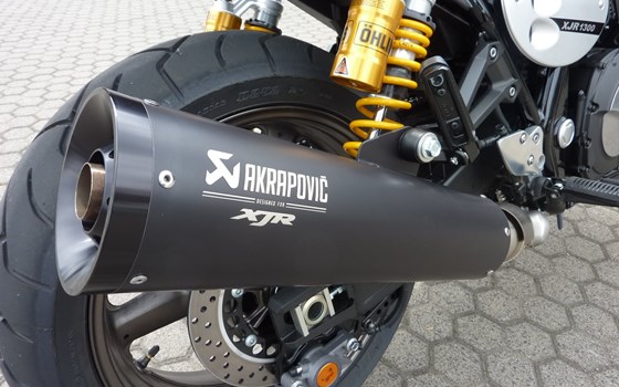 Umgebautes Motorrad Yamaha XJR 1300 Racer von Zweirad-Center Zöller - Bild 8 Umgebautes Motorrad Yamaha XJR 1300 Racer von Zweirad-Center Zöller - Bild 8
