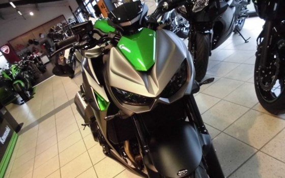 Umgebautes Motorrad Kawasaki Z1000 von Team Wahlers GmbH - Bild 6 Umgebautes Motorrad Kawasaki Z1000 von Team Wahlers GmbH - Bild 6
