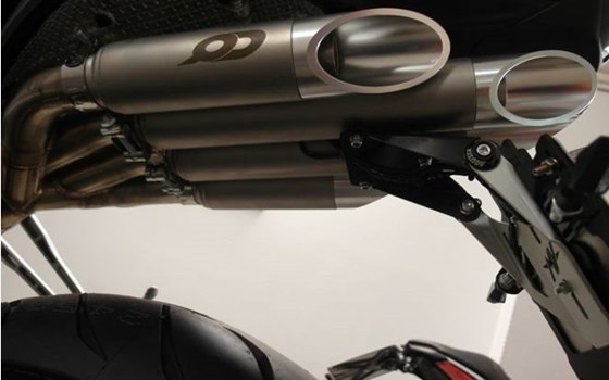 Umgebautes Motorrad MV Agusta F4 1000 R von A.T.T.-Tiedemann-Motorräder e.Kfm - Bild 2 Umgebautes Motorrad MV Agusta F4 1000 R von A.T.T.-Tiedemann-Motorräder e.Kfm - Bild 2