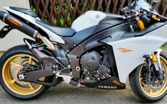 Umgebautes Motorrad Yamaha R1 von ponysee - Bild 3 Umgebautes Motorrad Yamaha R1 von ponysee - Bild 3
