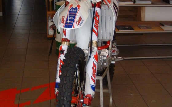 Umgebautes Motorrad Honda CRF450R von Lutz-Motorsport - Bild 4 Umgebautes Motorrad Honda CRF450R von Lutz-Motorsport - Bild 4