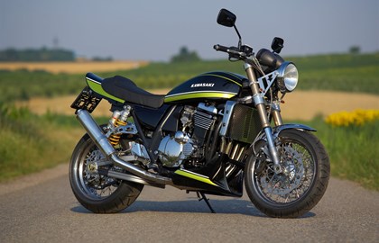 Kawasaki ZRX 1100 Custom Bike Kawasaki ZRX 1100 Custom Bike