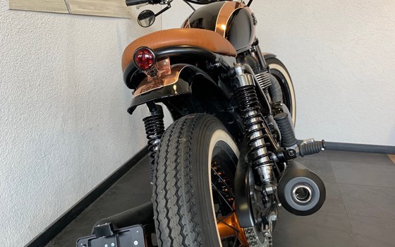 Umgebautes Motorrad Triumph Bonneville T100 von Pat-Bikes AG - Bild 6 Umgebautes Motorrad Triumph Bonneville T100 von Pat-Bikes AG - Bild 6
