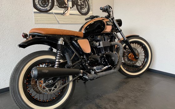 Umgebautes Motorrad Triumph Bonneville T100 von Pat-Bikes AG - Bild 3 Umgebautes Motorrad Triumph Bonneville T100 von Pat-Bikes AG - Bild 3