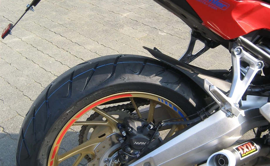 Umbgebautes Motorrad Honda CB 650 Bild 2: Umbgebautes Motorrad Honda CB 650