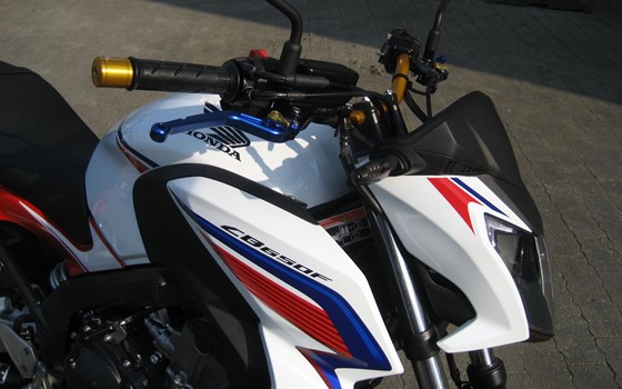 Umgebautes Motorrad Honda CB 650 von Honda Semmler GbR - Bild 5 Umgebautes Motorrad Honda CB 650 von Honda Semmler GbR - Bild 5
