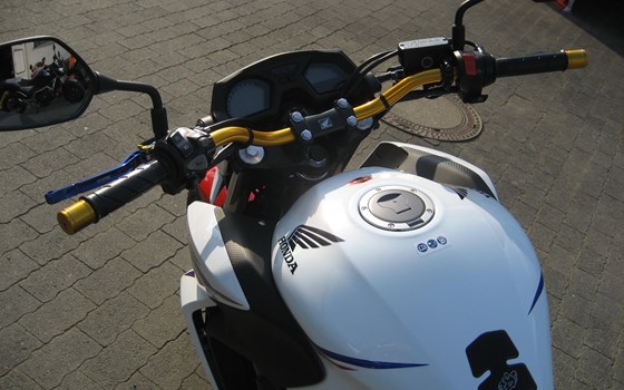 Umgebautes Motorrad Honda CB 650 von Honda Semmler GbR - Bild 6 Umgebautes Motorrad Honda CB 650 von Honda Semmler GbR - Bild 6