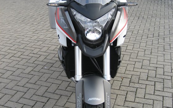 Umgebautes Motorrad Honda VFR1200X Crosstourer von Honda Semmler GbR - Bild 3 Umgebautes Motorrad Honda VFR1200X Crosstourer von Honda Semmler GbR - Bild 3