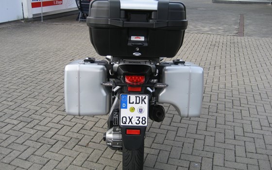 Umgebautes Motorrad Honda VFR1200X Crosstourer von Honda Semmler GbR - Bild 6 Umgebautes Motorrad Honda VFR1200X Crosstourer von Honda Semmler GbR - Bild 6