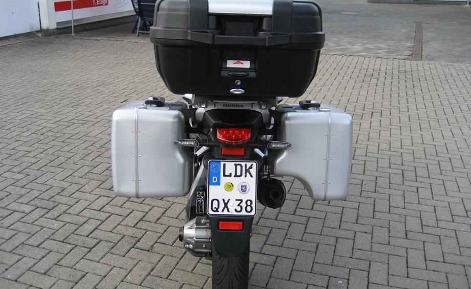 Umbgebautes Motorrad Honda VFR1200X Crosstourer Bild 6: Umbgebautes Motorrad Honda VFR1200X Crosstourer