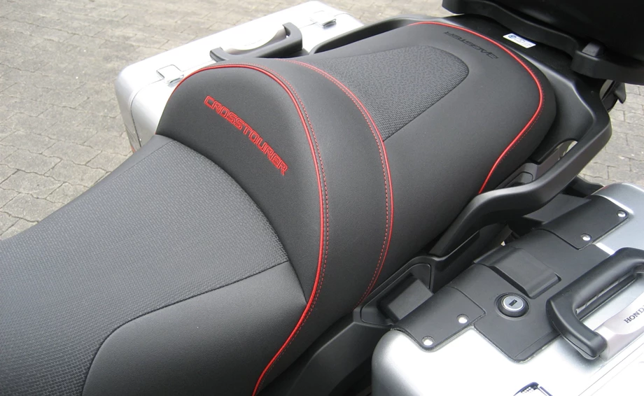 Umbgebautes Motorrad Honda VFR1200X Crosstourer Bild 10: Umbgebautes Motorrad Honda VFR1200X Crosstourer